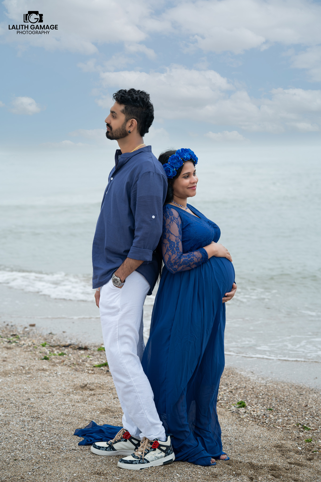 Pregnancy Shoot 01 photograph 12
