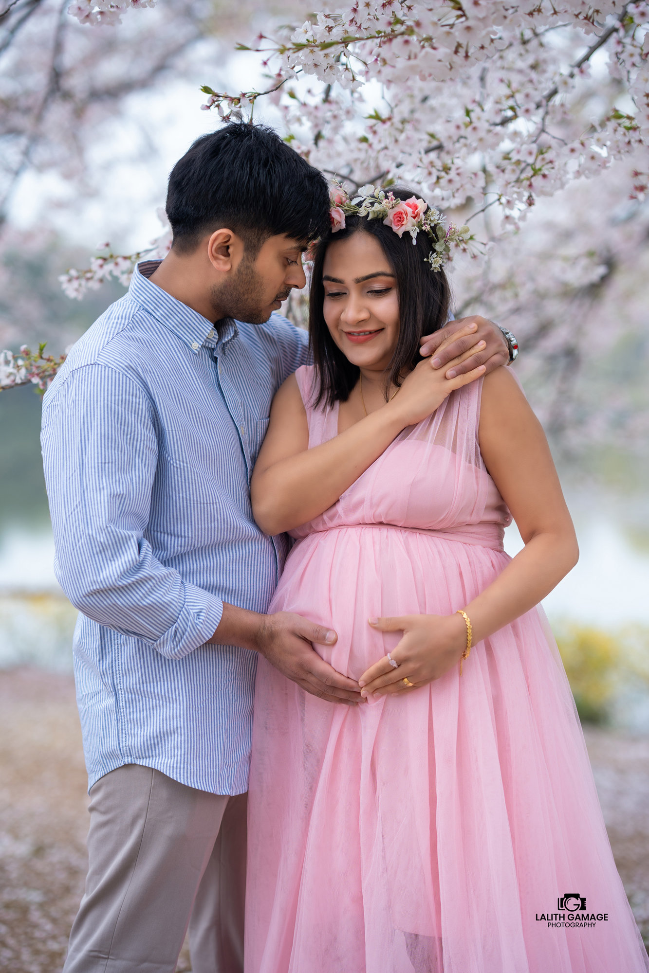 Pregnancy Shoot 02 photograph 10