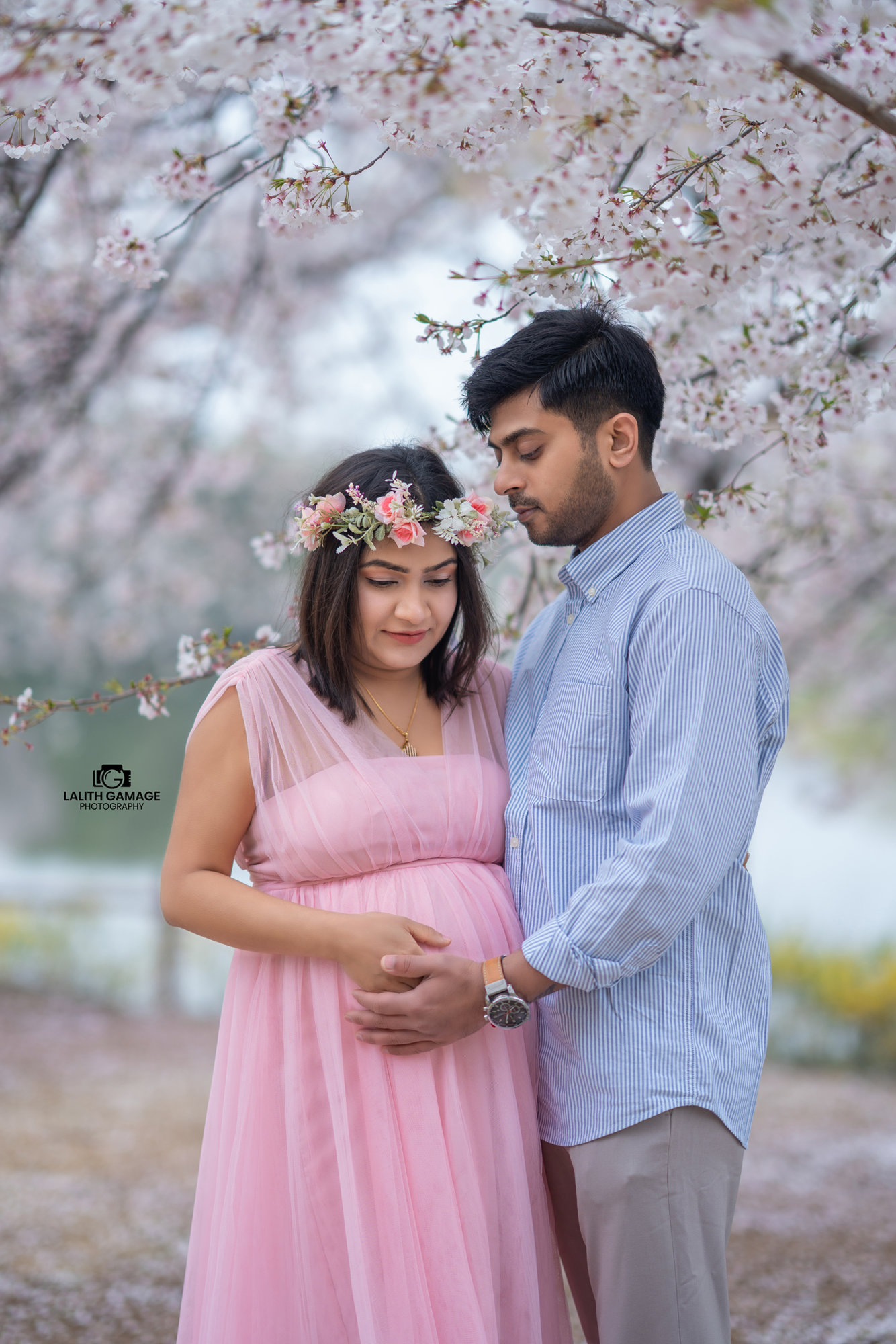 Pregnancy Shoot 02 photograph 8