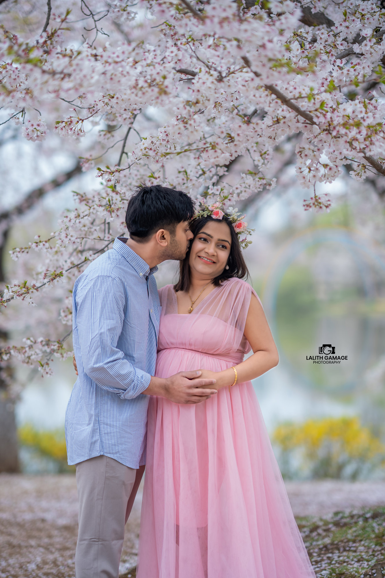 Pregnancy Shoot 02 photograph 9