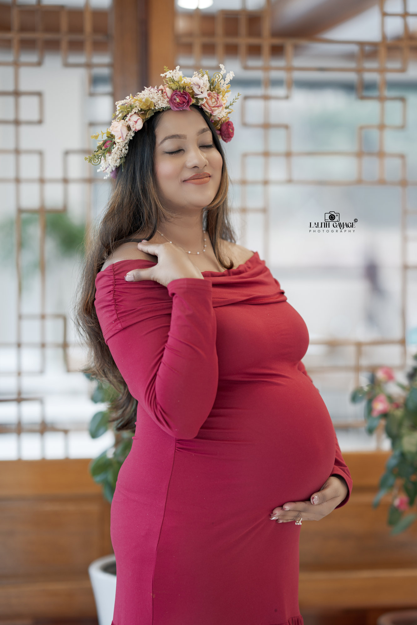 Pregnancy Shoot 03 photograph 12